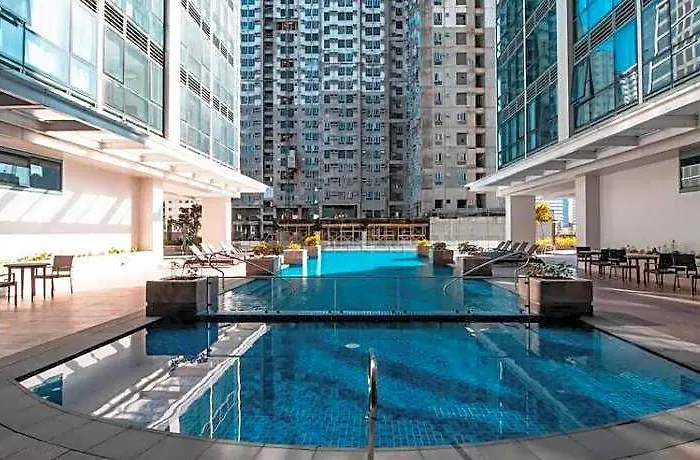 One Uptown Hotel 5*