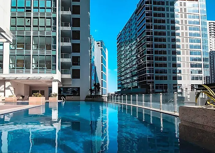One Uptown Hotel 5*