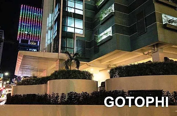 One Uptown Manila