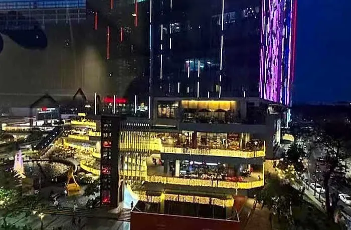 Hotel One Uptown